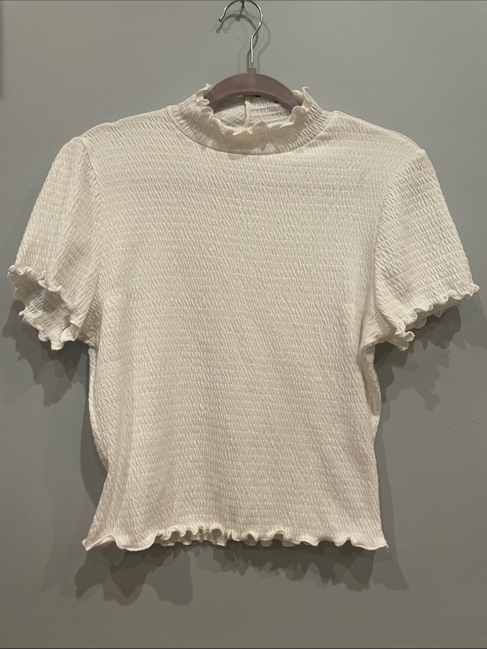 Women's white Ruffle Mock Neck Top altar’d State large